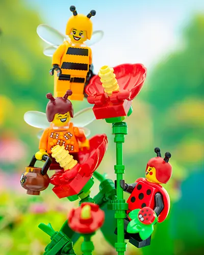 LEGO bees scene
